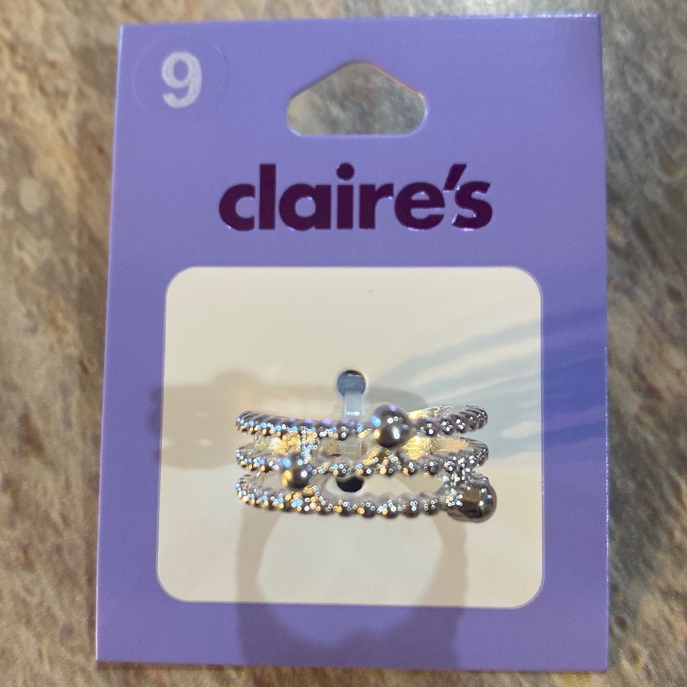 NEW Silver Ring - Picture 2 of 4